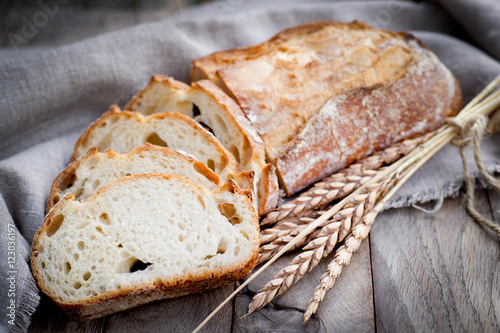 Rustikales Brot photo