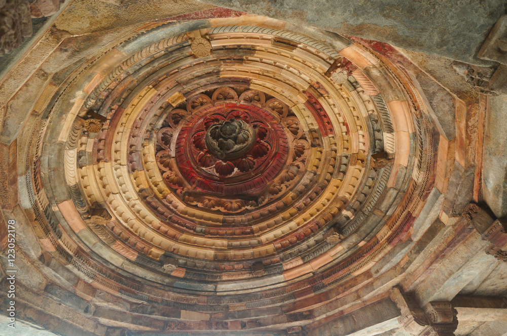 Detail of the ceiling in one of the buildings Qutub (Qutb) Minar in New Delhi Detail of the ceiling in one of the buildings Qutub (Qutb) Minar in New Delhi