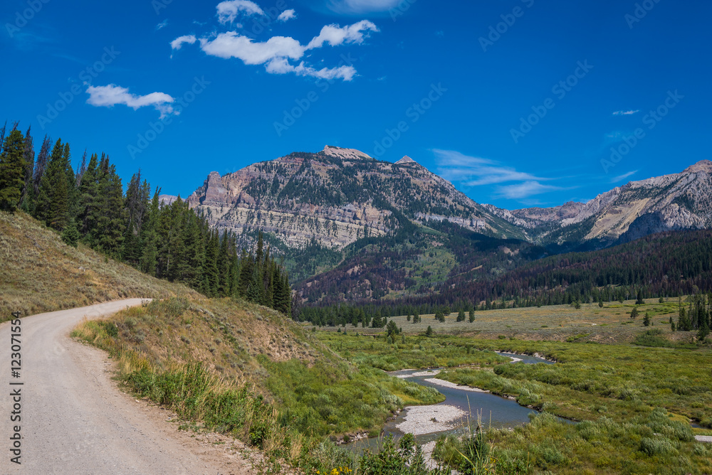 Unpaved mountain road