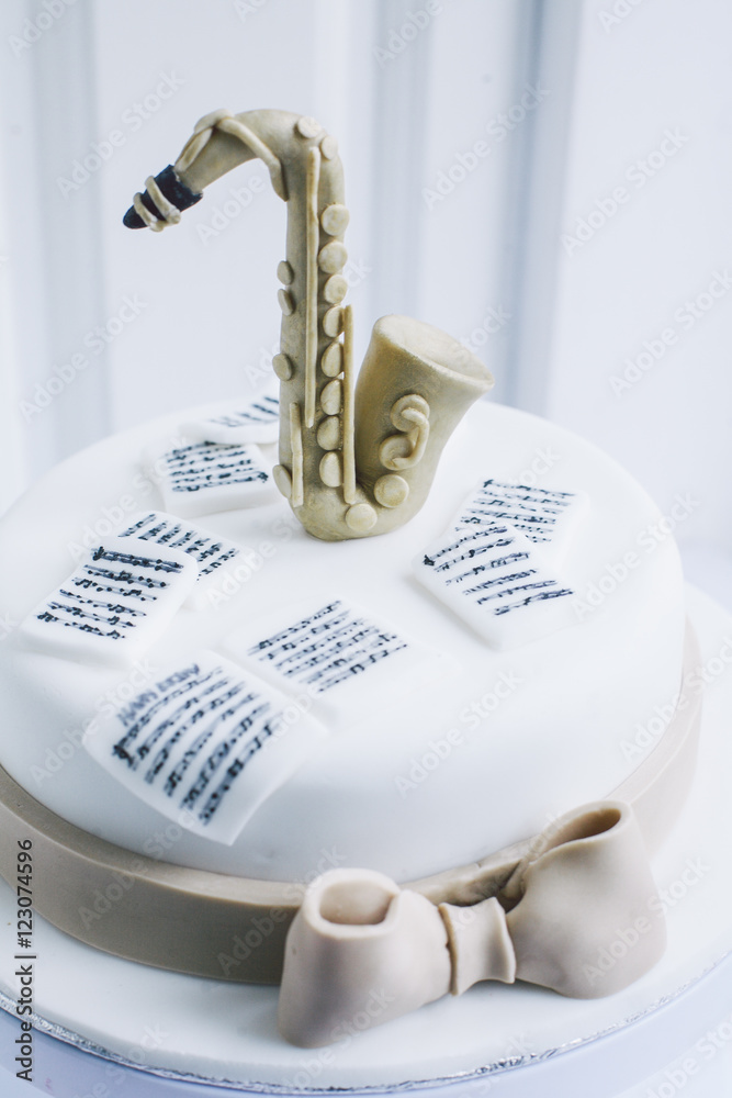 Saxophone – iCake | Custom Birthday Cakes Shop Melbourne