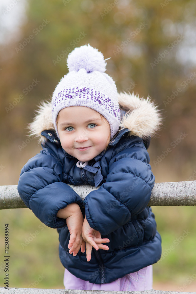 smiling little girl smiling little girl