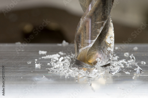 Bohrmaschine / bohren mit einer Ständerbohrmaschine photo