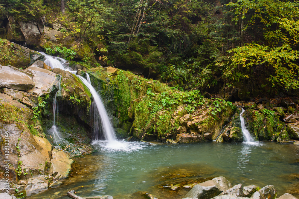 Fototapeta premium Waterfall Kamianka. Cascade.