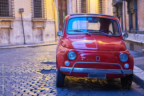 Old vehicle in Rome © nickzudwa