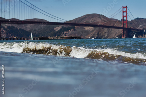 Golden Gate bridge view with the waves