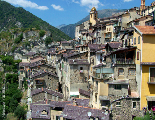 village de Saorge, Alpes, France photo