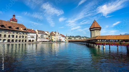 Luzern Kapellbrücke, Spieglungen in der Reuss 