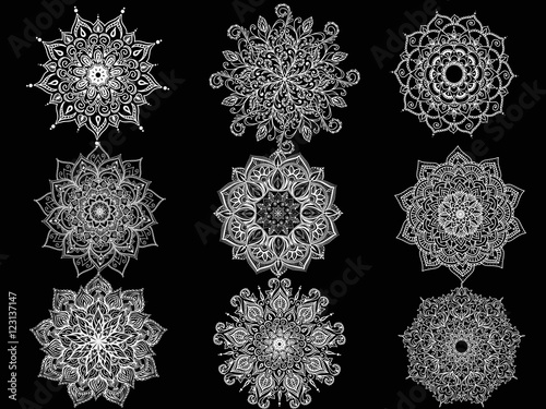 Vector Beautiful Handdrawn Mandala Set , Patterned Design Element