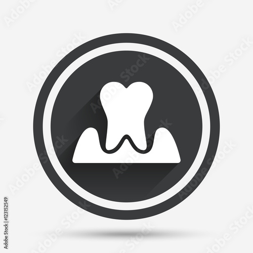 Parodontosis tooth sign icon. Dental care symbol.