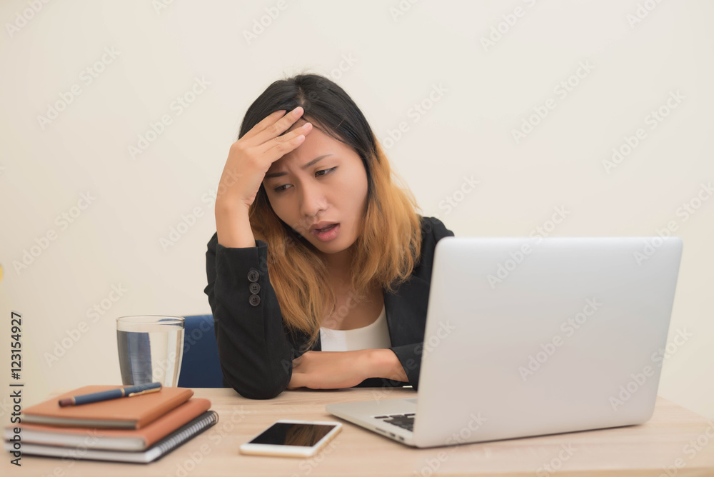 business woman stressful jobs working on the office business woman stressful jobs working on the office