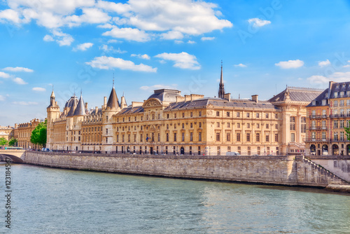 Castle - Prison Concierges and Exchange Bridge on the Seine in P