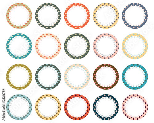 Polka dot scalloped circle label frames
