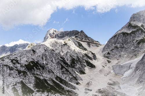 Top of mountains in the italian alps © Carlo Toffolo