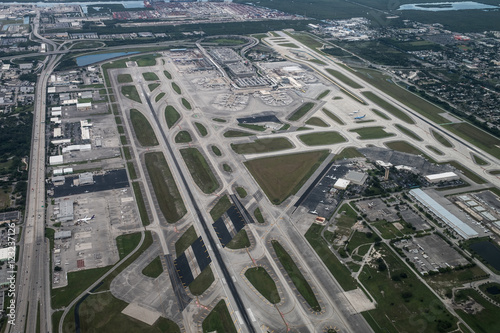 Fotografie Aerial view of Fort Lauderdale, Hollywood International Airport.