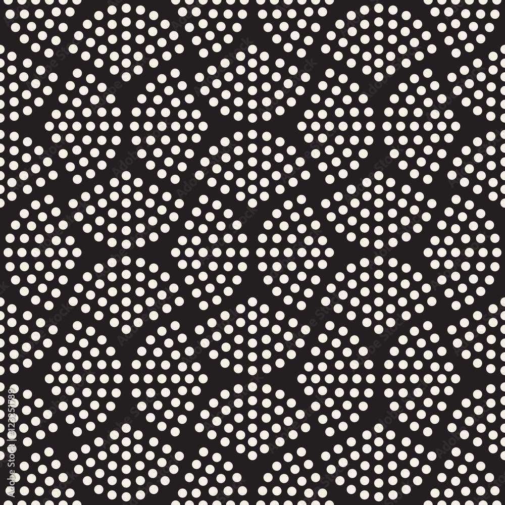 Vector Seamless Black And White Halftone Circles Pattern