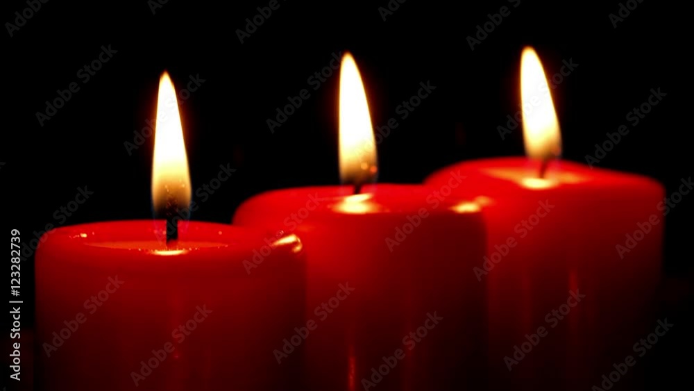 Kerzen anzünden zum 3. Advent an Weihnachten Kerzen anzünden zum 3. Advent an Weihnachten