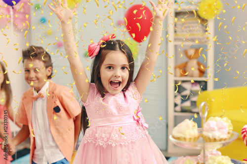Children's funny birthday p...