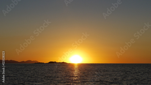 Sonnenuntergang in den Whitsunday Islands  Australien