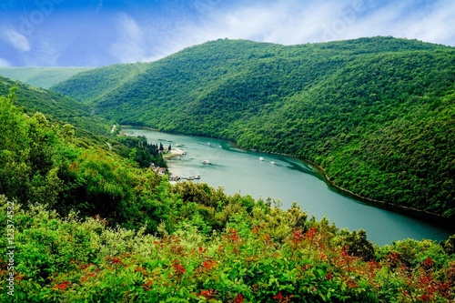 Panorama am Limski-Kanal