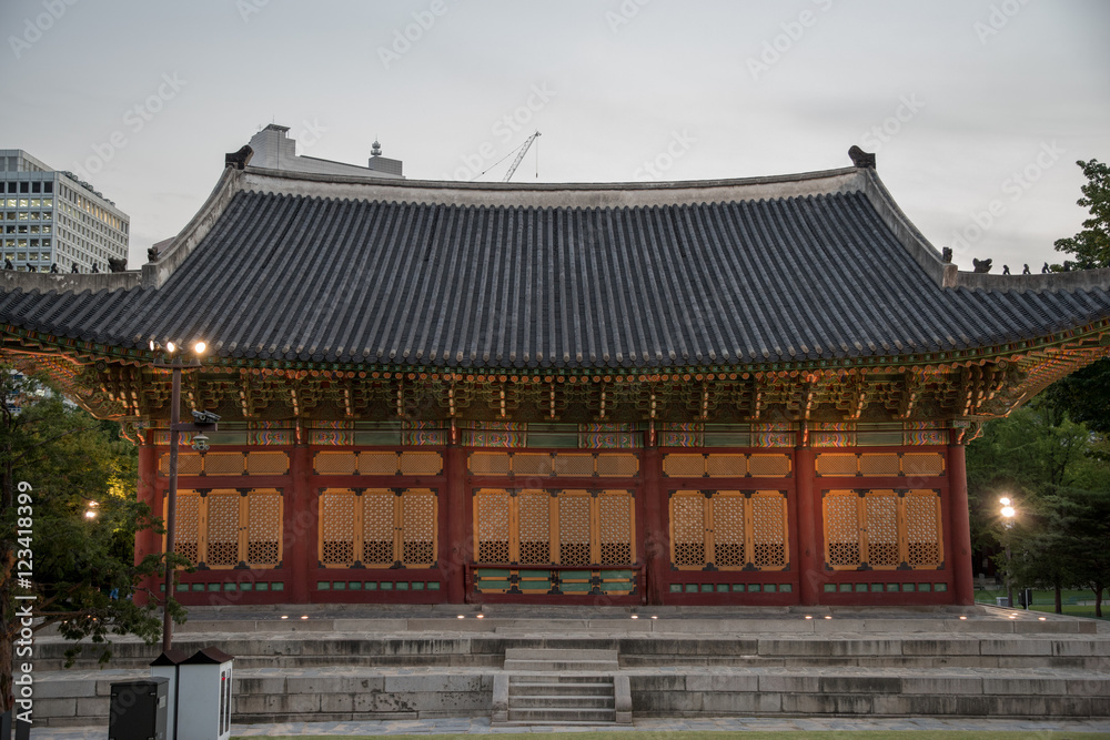 Fototapeta premium Deoksugung, at Seoul , Korea