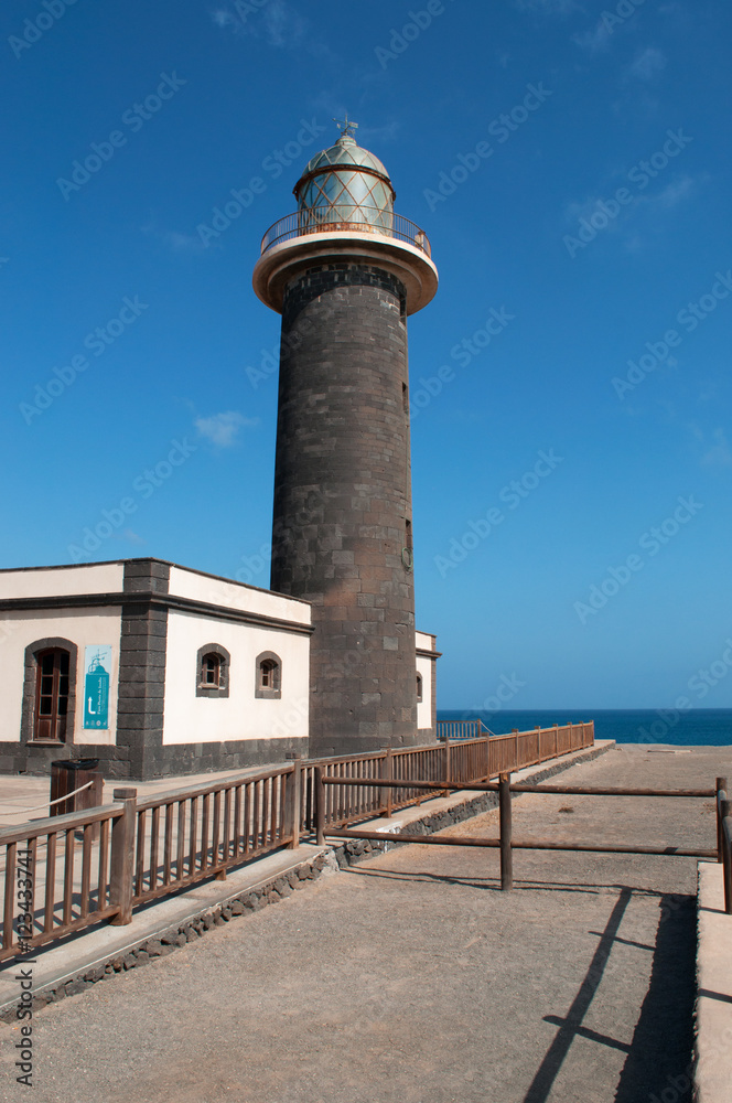 Fuerteventura, Isole Canarie: il Faro di Punta de Jandia, aperto nel 1864 nell'estrema punta sud dell'isola, il 6 settembre 2016