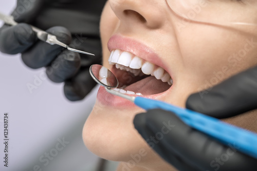 Patient's teeth checking