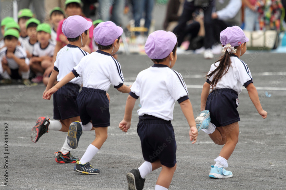 幼稚園の運動会(かけっこ)