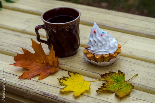 Autumn, maple leaves, mug, tea, basket © shepele4ek