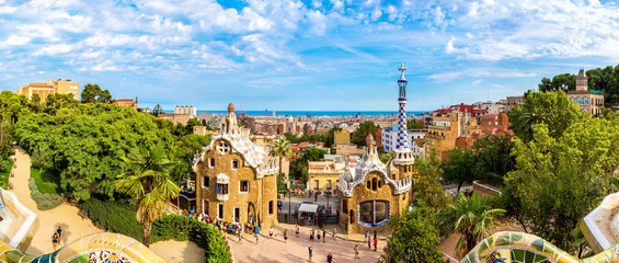 Wandcirkels Barcelona Park Güell kleurrijk panorama Barcelona  © Sergii Figurnyi