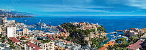 Fototapeta Naklejka Na Ścianę i Meble -  prince's palace in Monte Carlo, Monaco