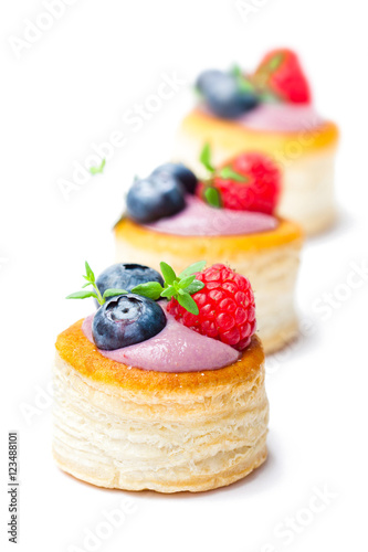 puff  pastry stuffed with soft blueberry curd with berries and t