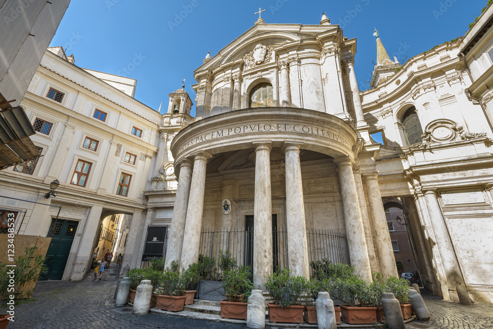 people in Trastevere