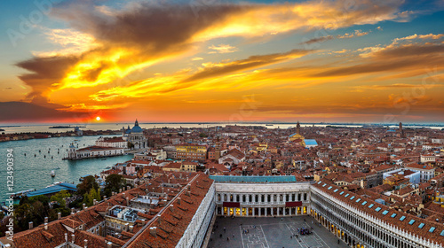 Aerial view of Venice © Sergii Figurnyi