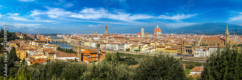 Panoramic view of Florence © Sergii Figurnyi