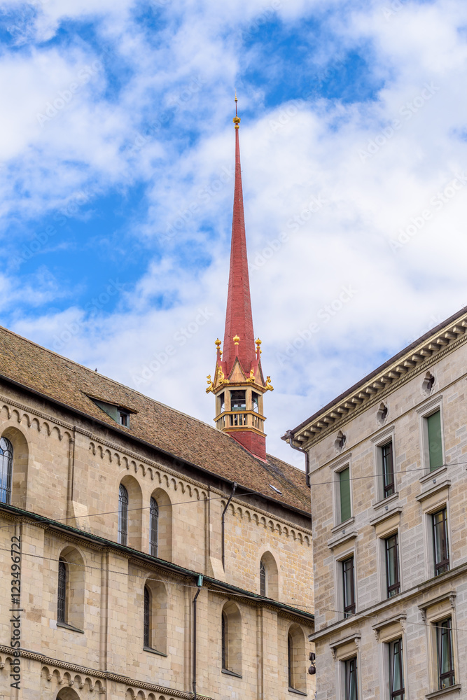 Obraz premium View of historic Zurich city center on a summer day, Canton of Zurich, Switzerland.