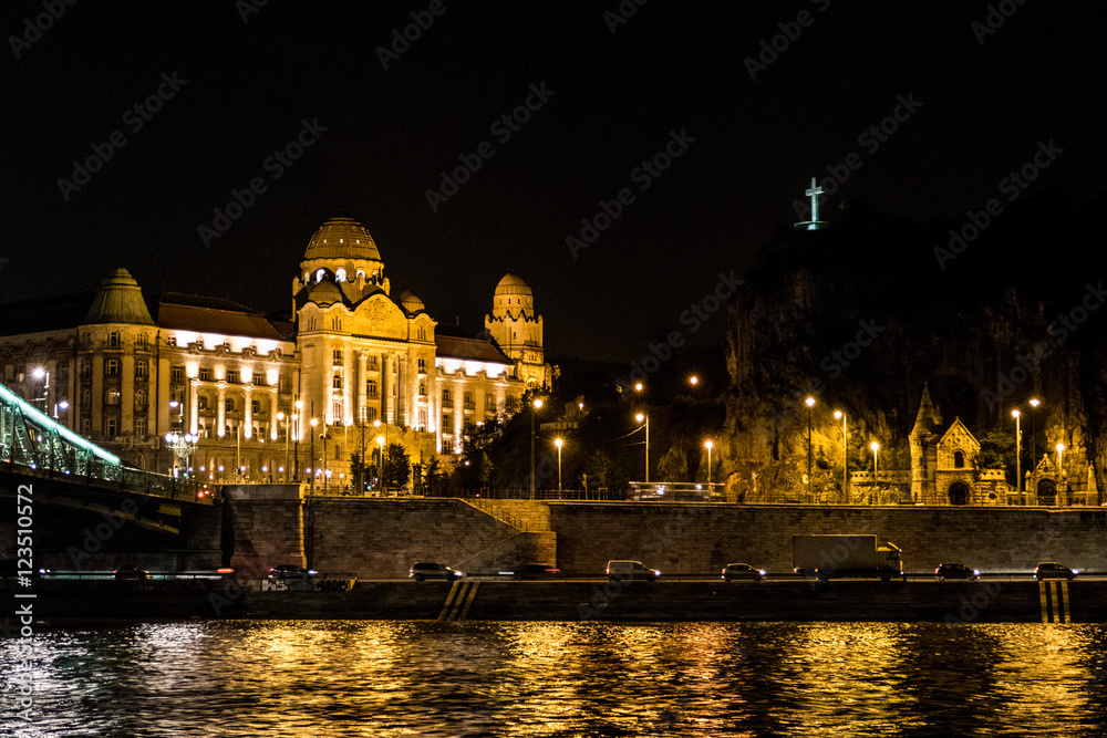 Budapest Danube River Cruise5