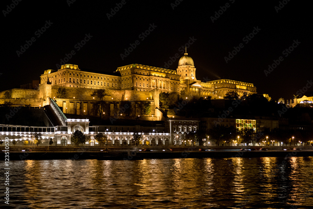 Budapest Danube River Cruise4