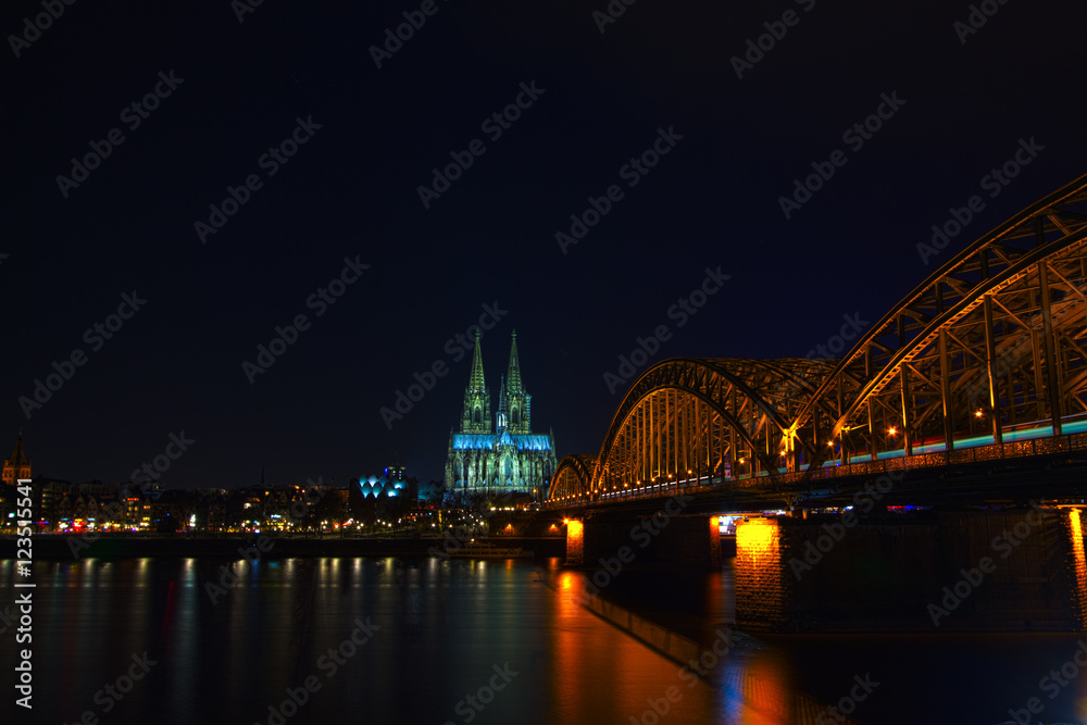 Fototapeta premium Köln Hohenzollernbrücke 