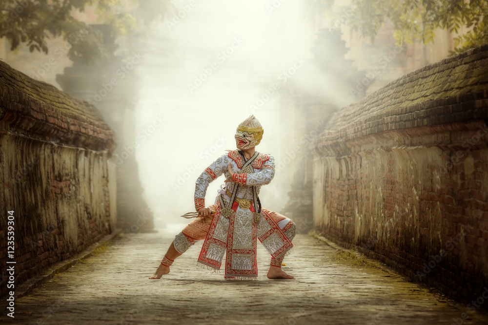 Φωτογραφία Art culture Thailand Dancing in masked Khon Hanuman in Literature Ramayana