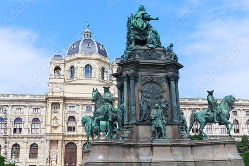 Natural History Museum and Maria Theresia monument