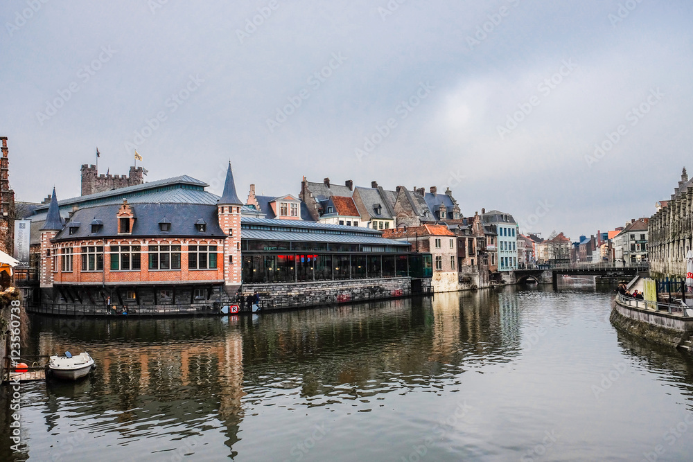 Fototapeta premium Ghent is the capital and largest city of the East Flanders province and after Antwerp the largest municipality of Belgium.