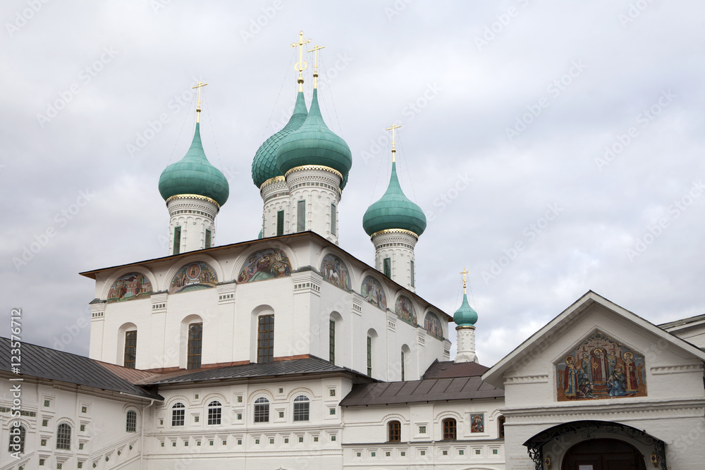 Vvedensky Tolga convent. Orthodox women's monastery in Yaroslavl on the Volga left Bank.Founded in 1314 .