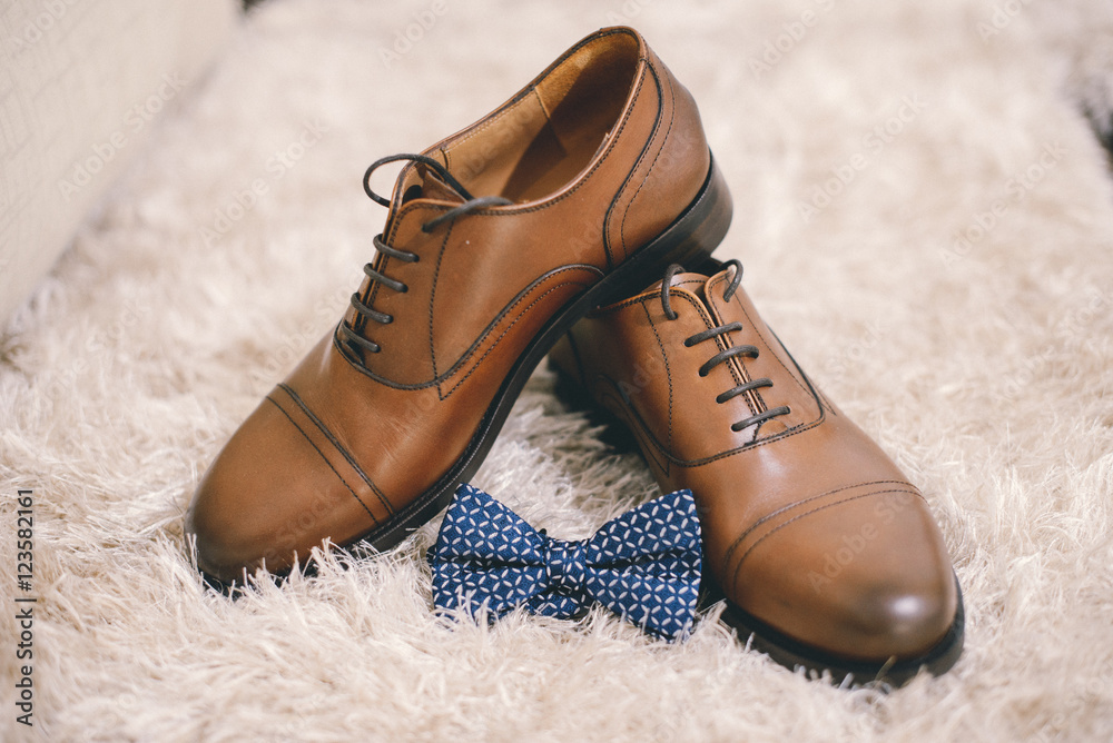 Naklejka premium Men's shoes and accessories