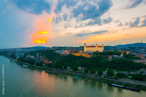 Photography sunset over bratislava castle, slovakia