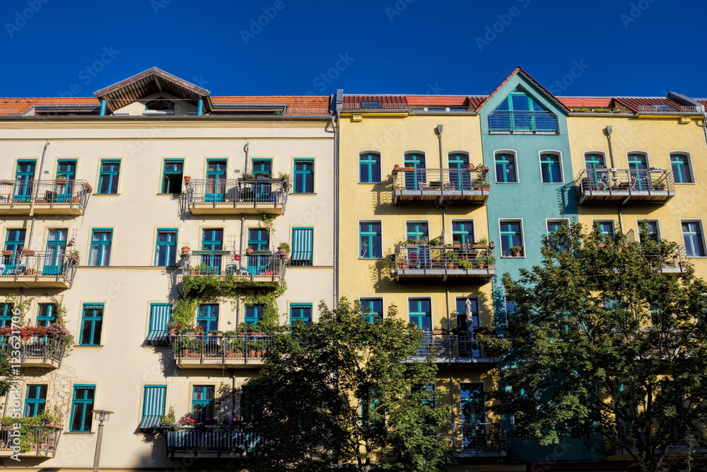 Naklejka premium Sanierte Altbauten