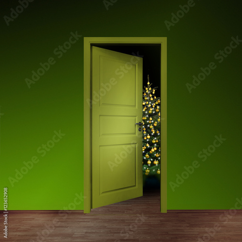 Tür ins ZWeihnachtszimmer