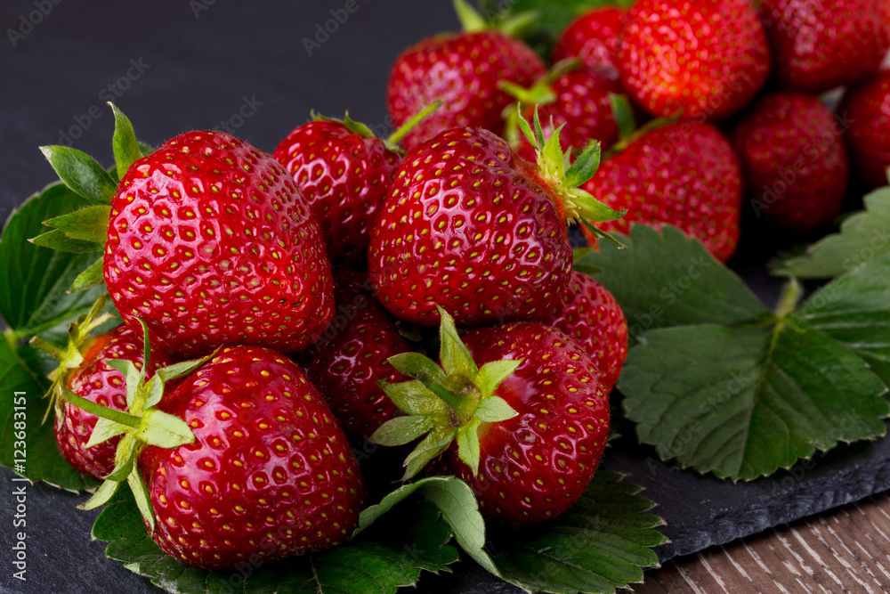 red ripe strawberries red ripe strawberries