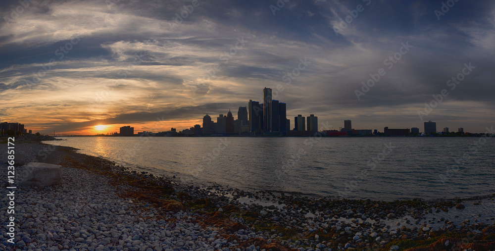 Panoramic view of Detroit skyline at sunset