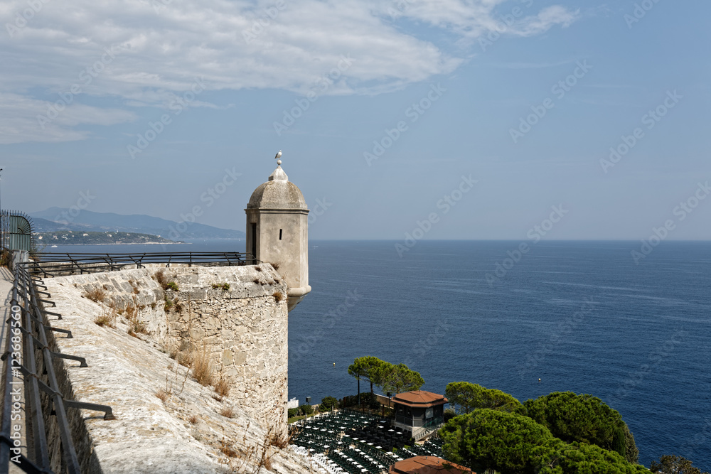 Mer Méditerranée vue du Rocher de la principauté de Monaco