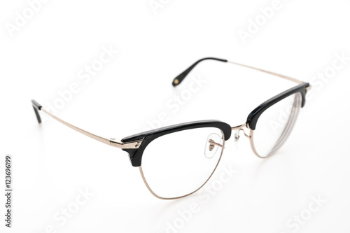 Eyeglasses wear